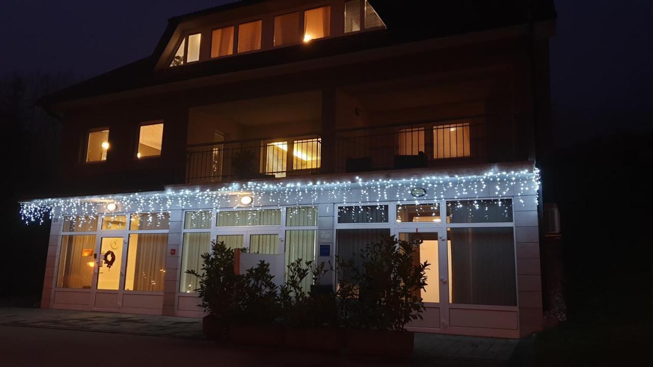Sanja Apartment *
